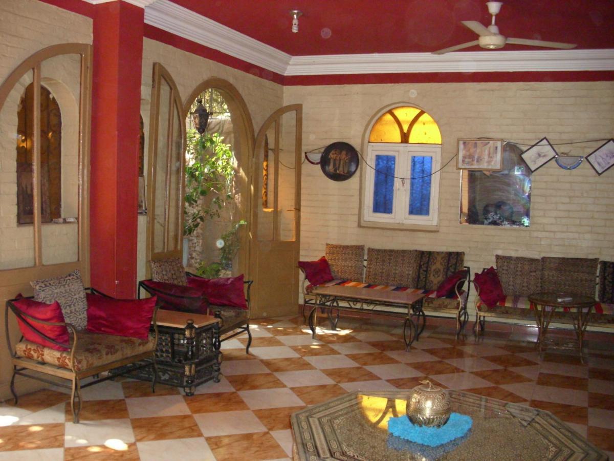 Ramsess Hostel Луксор Экстерьер фото
