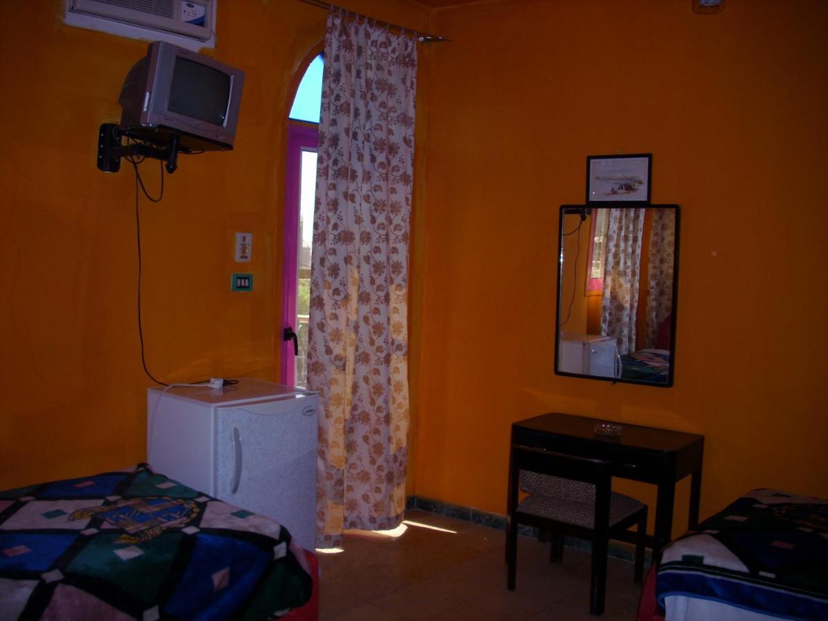 Ramsess Hostel Луксор Экстерьер фото