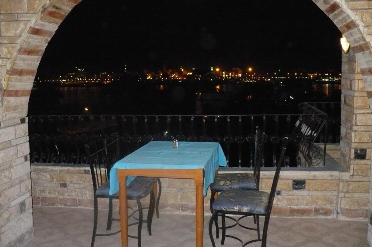 Ramsess Hostel Луксор Экстерьер фото